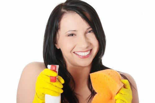Preparing a property for deep cleaning in Enfield